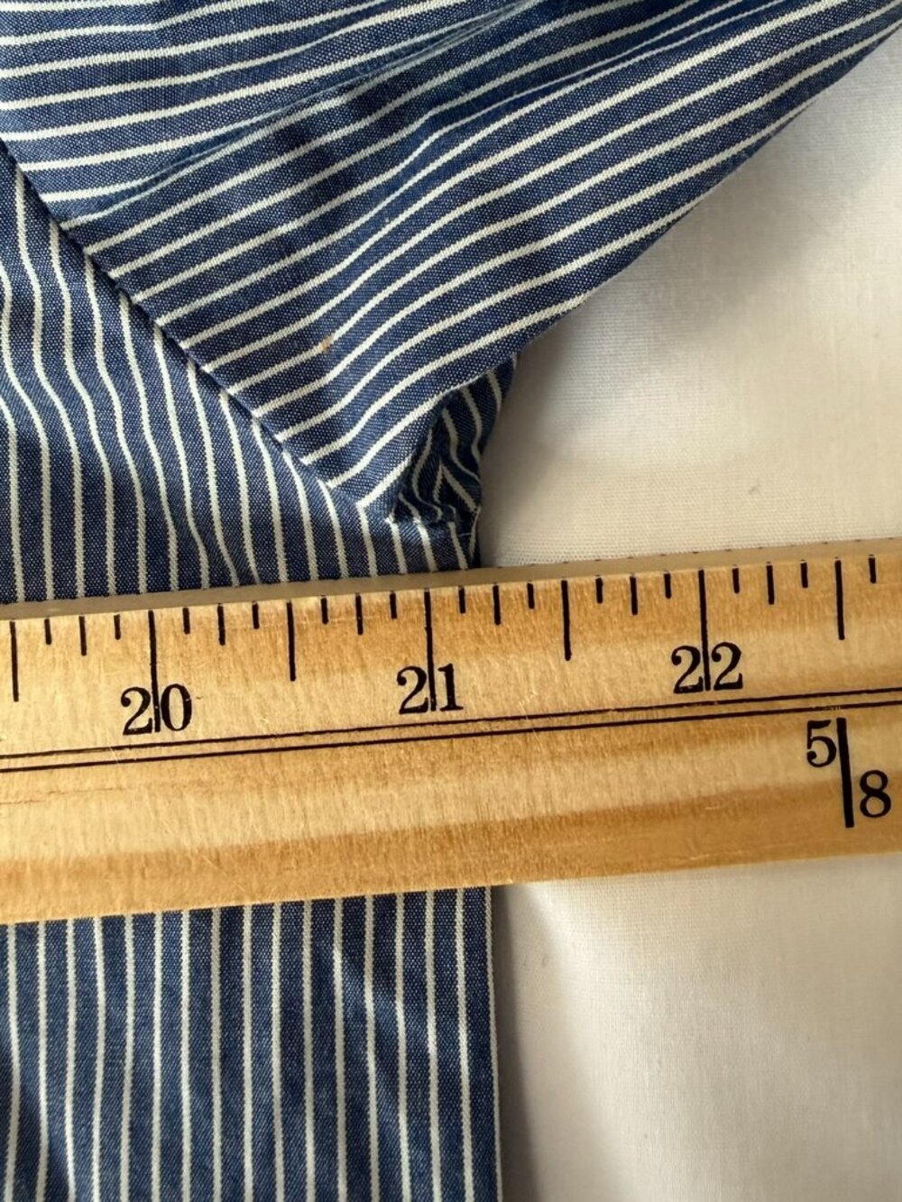 Banana Republic Factory Blue White Striped Poplin Button Down Shirt Size M - Picture 5 of 7